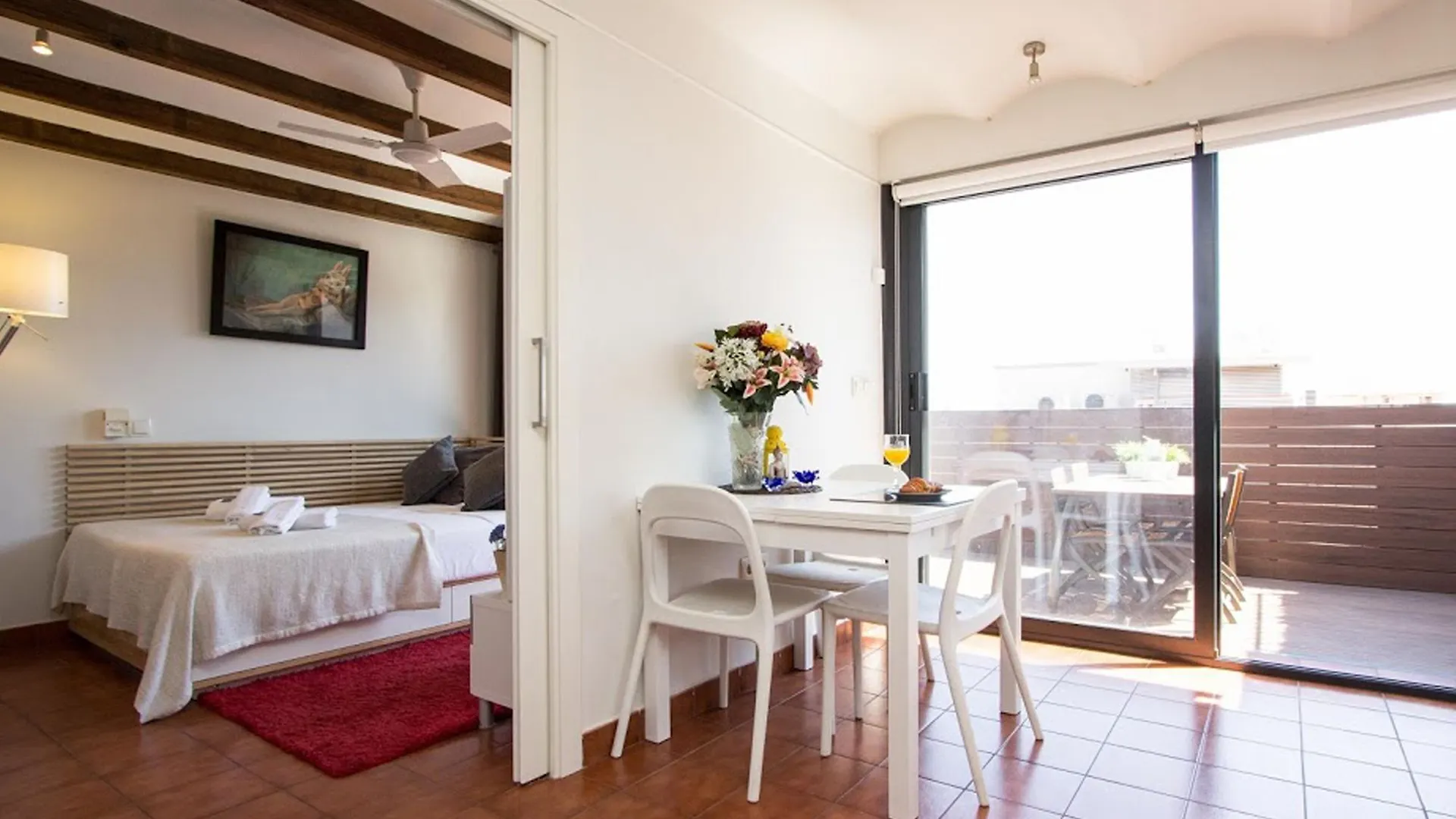 Apartamentos Hypestay Barcelona 0*,  Španělsko